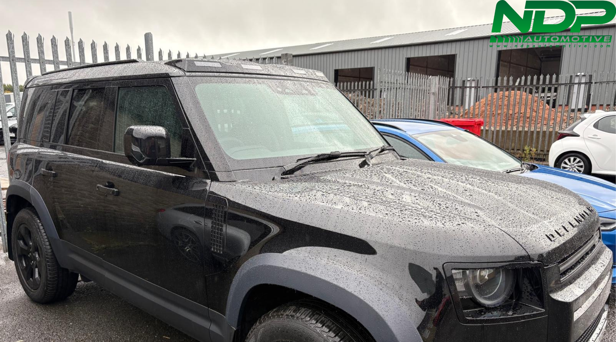 Gloss Black LED Roof Light - NEW DESIGN - Fits 2020+ Defender
