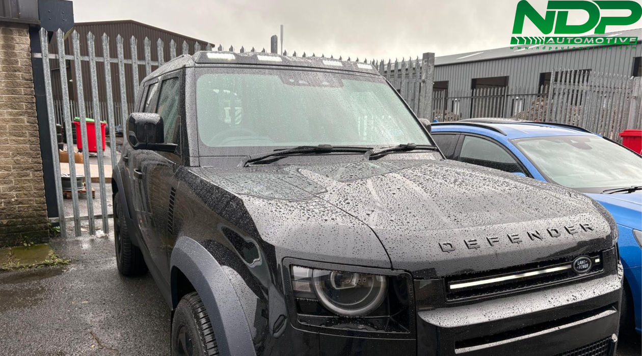 Gloss Black LED Roof Light - NEW DESIGN - Fits 2020+ Defender
