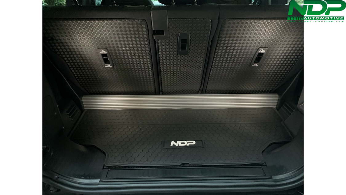 Boot/Trunk Mat - Fits 2020+ Defender 90