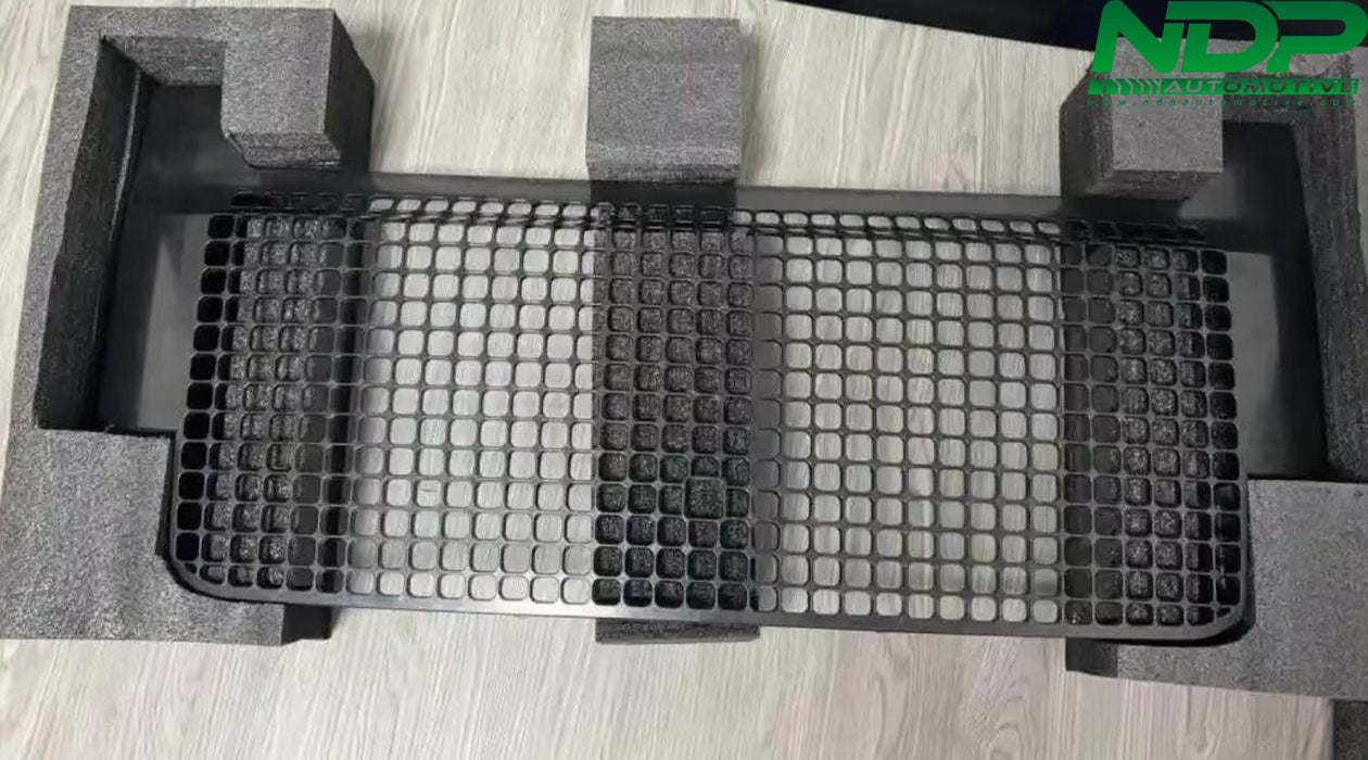 Gloss Black Honeycomb Grille - Fits Defender 2020+