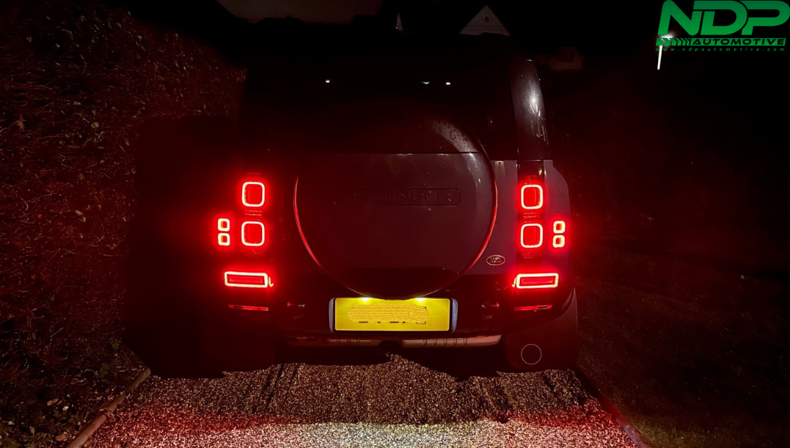 thumbnail image 2 of LR TRADE PARTS UK Defender NAS Style Round Fog & Reverse Light Lamp Set - Pair 2 of 5