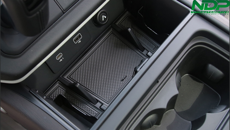 CENTRE CONSOLE POCKET - FITS 2020+ DEFENDER 90/110/130